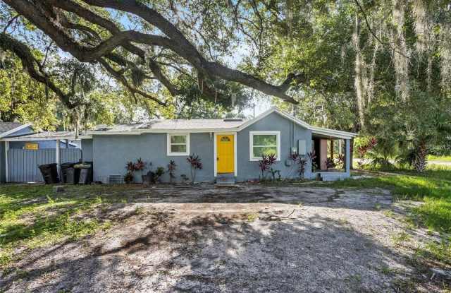 Photo of 906 CELERY AVENUE