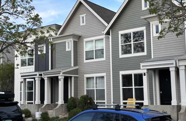 802 Heschel Street