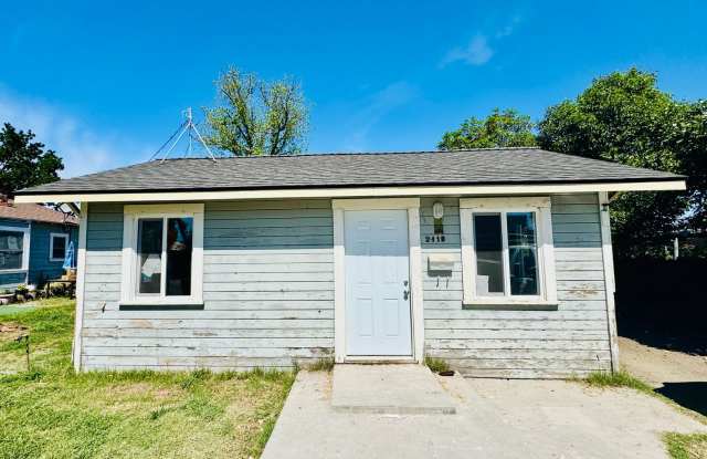 Newly Remodeled 1 Bedroom 1 Bath Home in Dos Palos