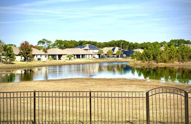 Photo of 399 Pin Oak Loop