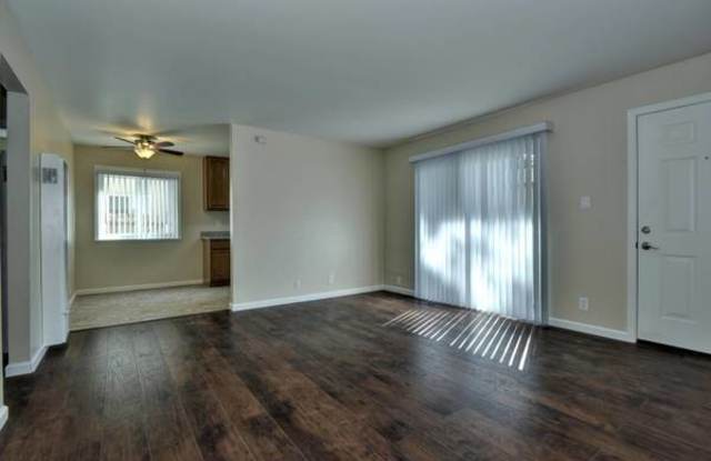 Completely Remodeled Unit in a Completely Remodeled Community - 952 Ravenscourt Avenue, Campbell, CA 95128