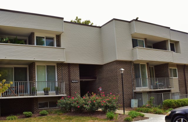 10242 Prince Pl Apt 20-T5 - 10242 Prince Place, Largo, MD 20774