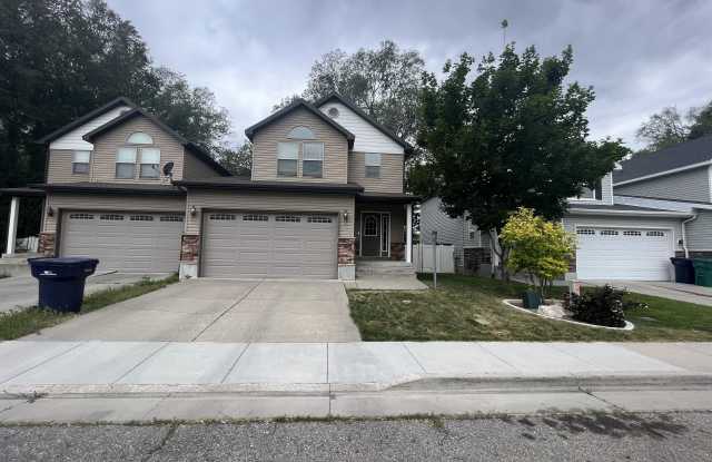 619 Quinn Ct