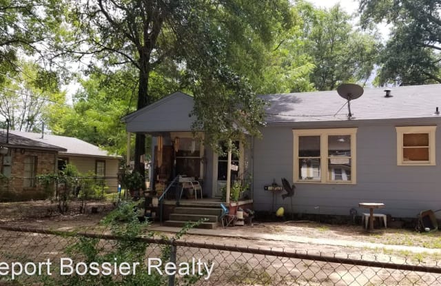 2751 Essex St - 2751 Essex Street, Shreveport, LA 71108