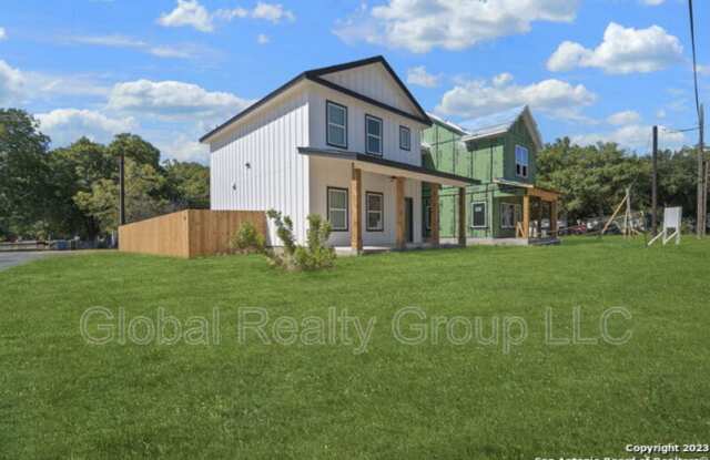 808 N Liberty Ave