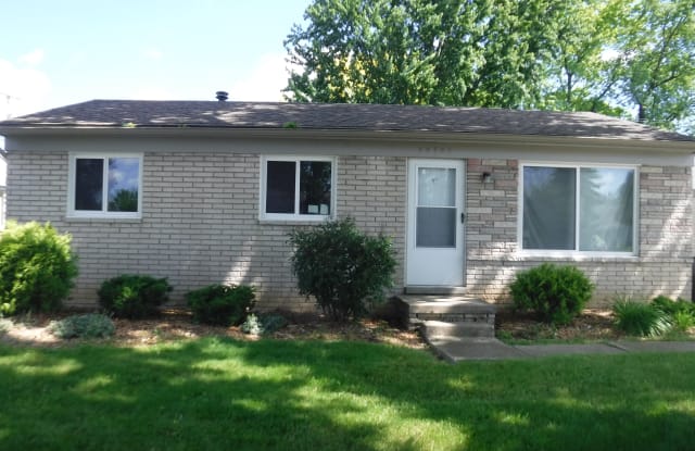 20767 Broadacres St - 20767 Broadacres Street, Macomb County, MI 48035