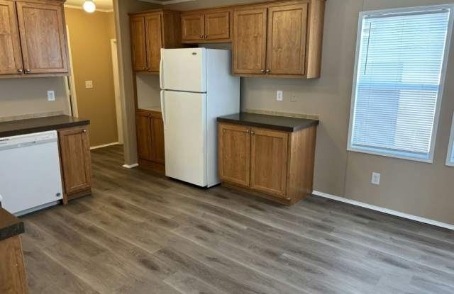 6414 Colonial Dr., #330