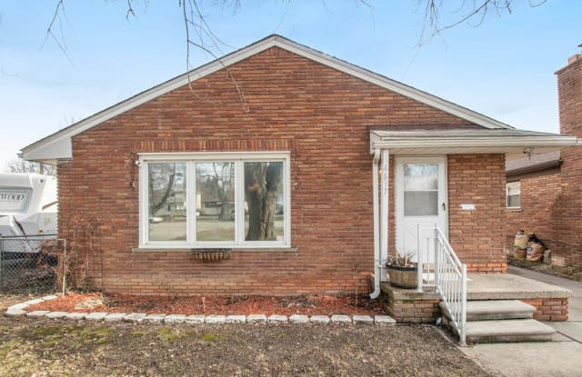 4697 Pelham St - 4697 Pelham Road, Dearborn Heights, MI 48125