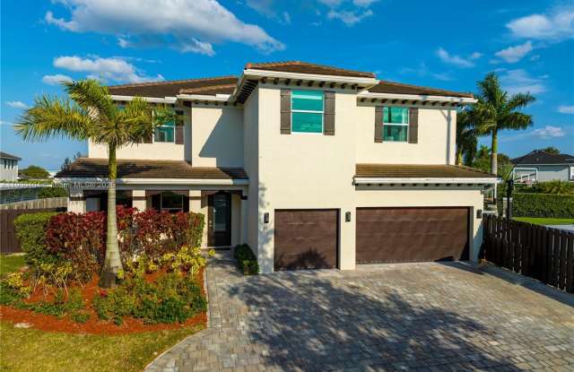 Photo of 11 NW 122nd Ave