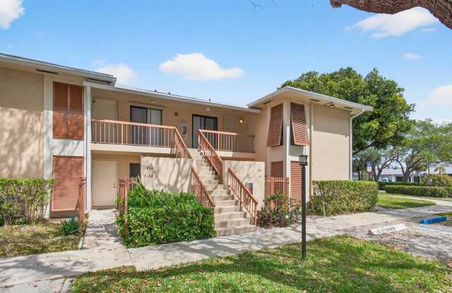 3939 NE 5th Avenue unit: B201