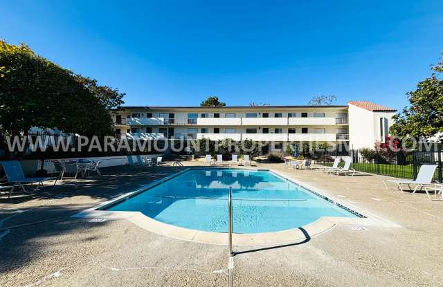 500 Glenwood Circle #528