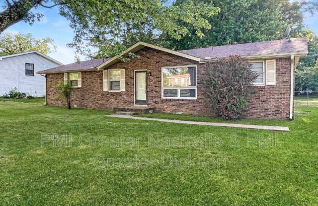 320 Mockingbird Lane