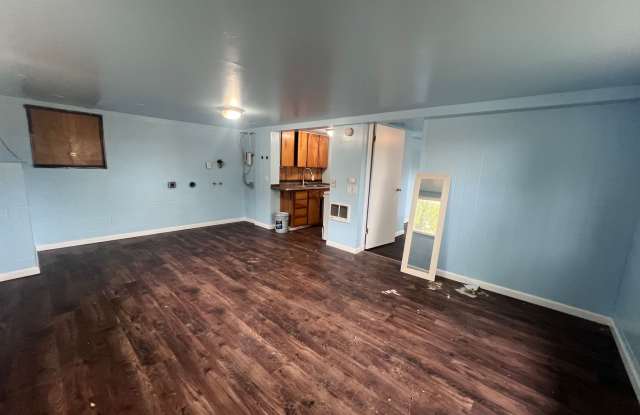 Photo of 1203 Roosevelt Blvd