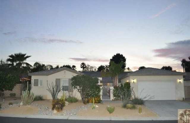 43629 Parkway Esplanade West
