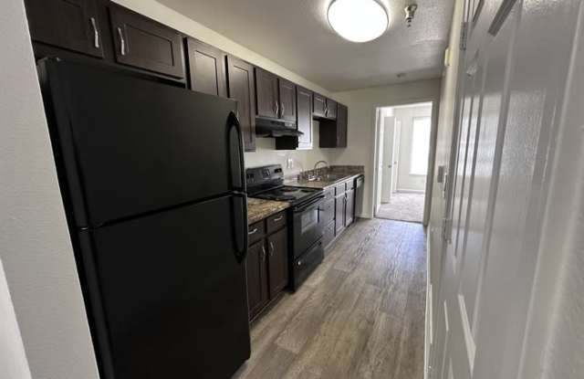 9490 East 107th Place