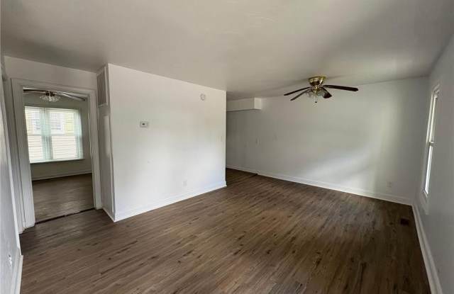 96 Chautauqua Avenue