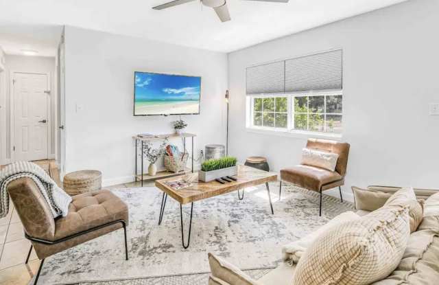 280 North Lorraine Drive