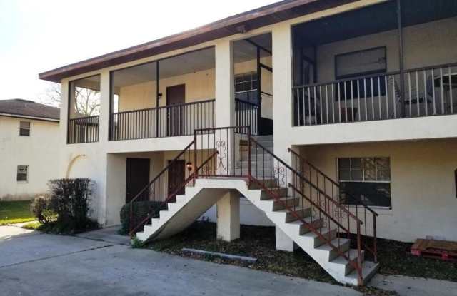 2286 Fox Hollow Drive