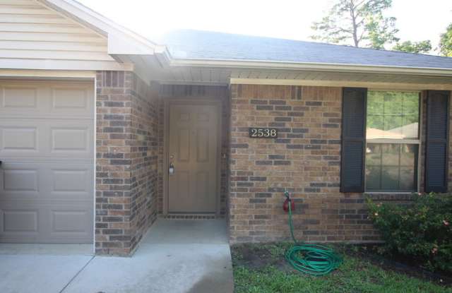 2528 Westminster Drive - 2528 Westminster Dr, Tyler, TX 75701