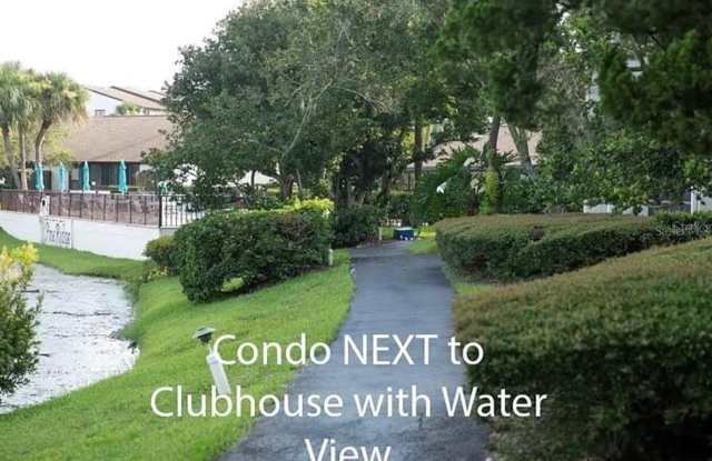 1724 PINE RIDGE WAY W