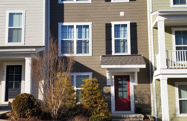 160 Hamilton Avenue Northwest