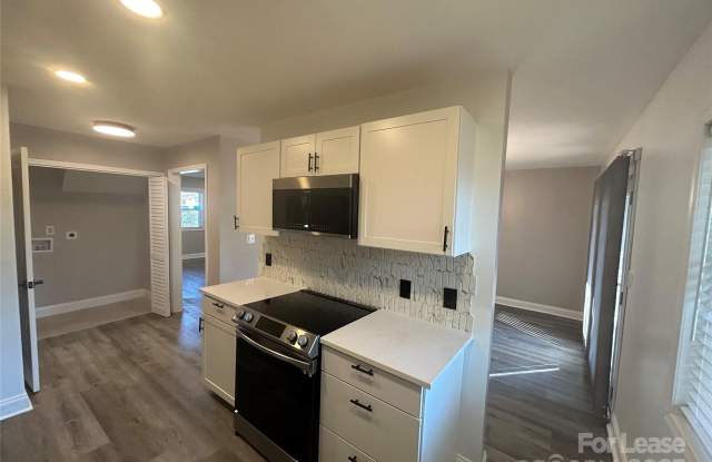 9156 Black Heath Circle unit: E