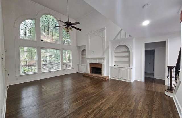 735 Westwind Lane #735