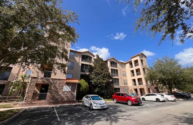 Davenport - 3 Bedroom, 2 Bathroom - $1,995.00