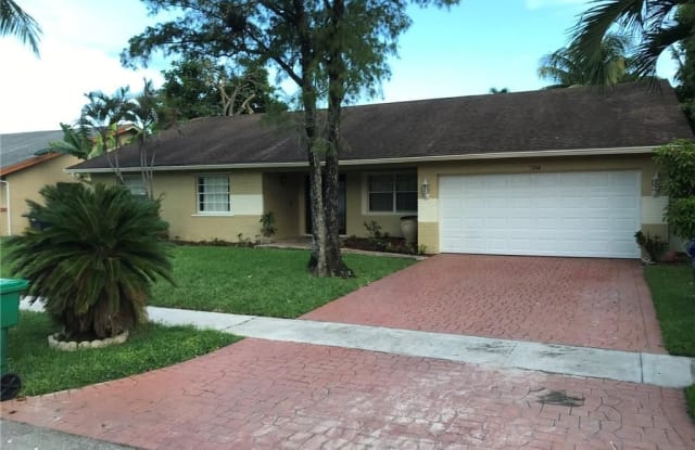 7354 NW 49th Pl - 7354 Northwest 49th Place, Lauderhill, FL 33319