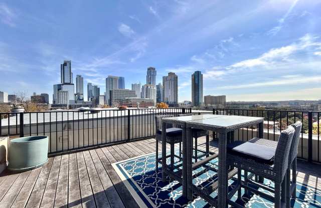 Photo of Luxury 1 Bed, 1.5 Bath Loft with Balcony  City Views