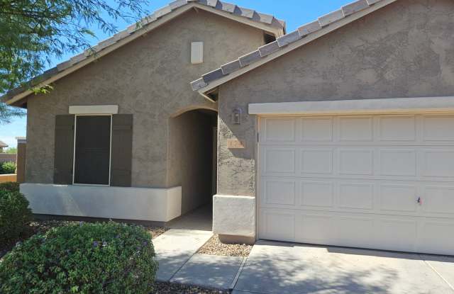 Photo of This spacious 4 bed 2.5 bath house -Blue Horizon Subdivision