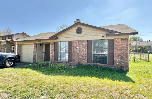 Viewable Now!  Small Pets Accepted!