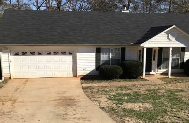 9178 South Sterling Lakes Drive - 9178 N Sterling Lakes Dr, Covington, GA 30014