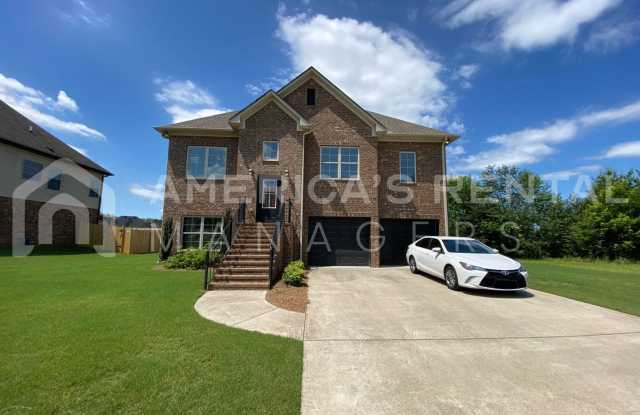 Home Available For Rent in Alabaster... Available to View Now!!!