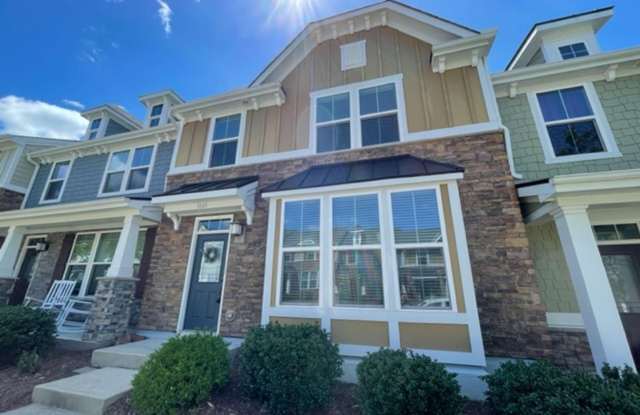 1045 Semora Lane