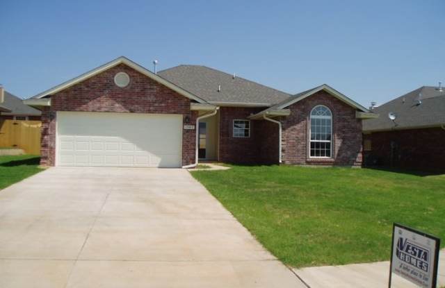 1505 Southeast 15th Street - 1505 SE 15th St, Moore, OK 73160