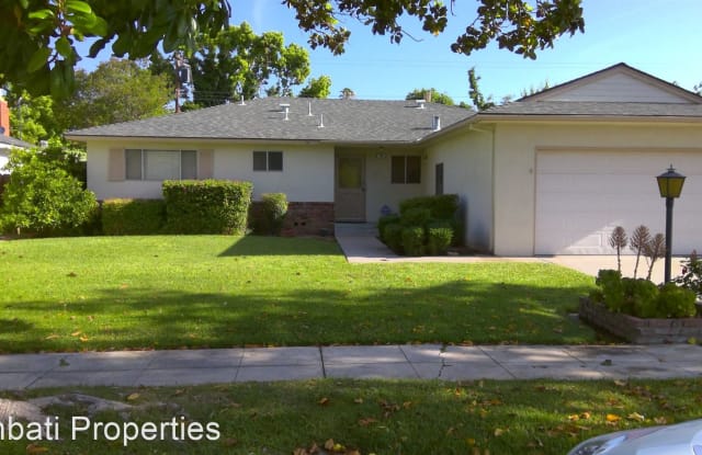 746 E. Wrenwood Ave - 746 East Wrenwood Avenue, Fresno, CA 93710