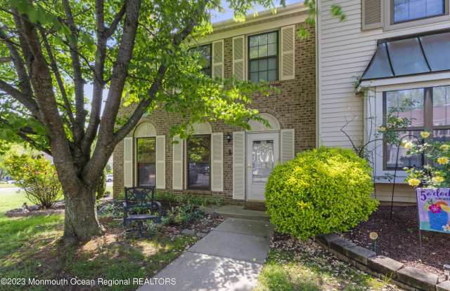 39 Worthington Court