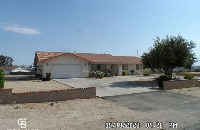 18525 Siskiyou Road