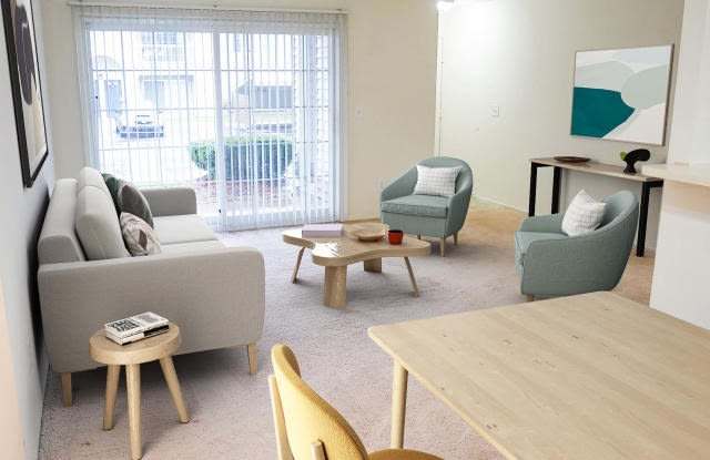 1550 Brookfield Dr Unit A11