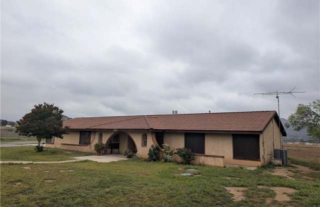 27121 Larkmead Court