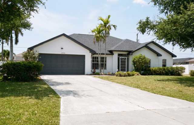 3806 Sw 15th Pl