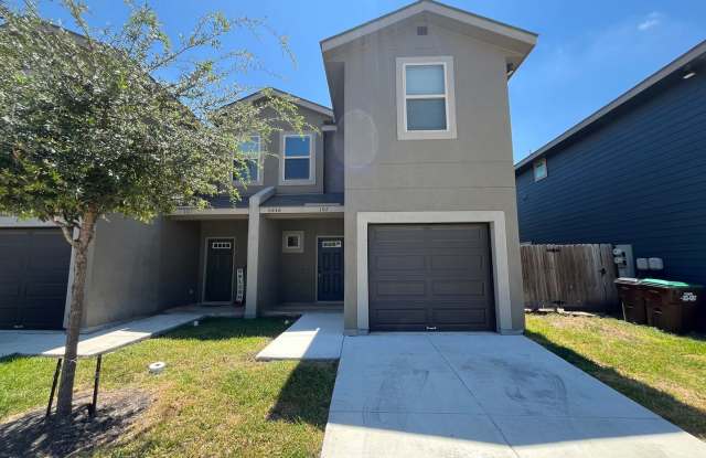 Photo of 6846 Lakeview Dr. #102, San Antonio, TX. 78244