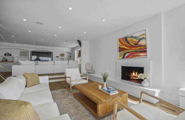 31500 Victoria Point Rd