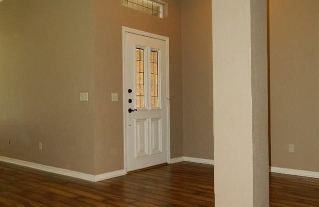 6 CHIMNEY ROCK COURT