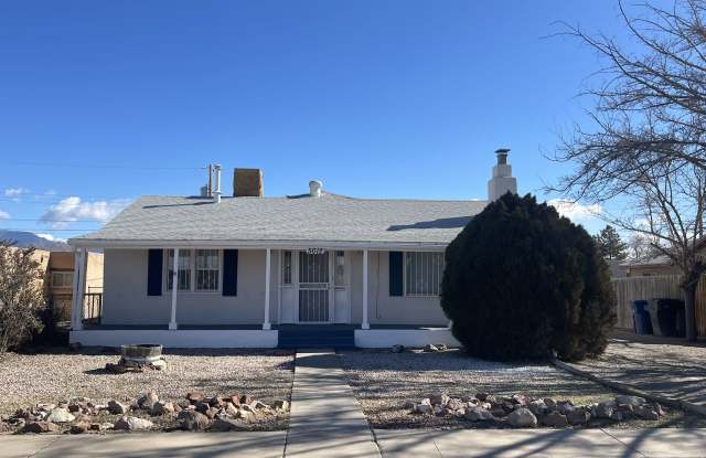 5012 Pastura NW