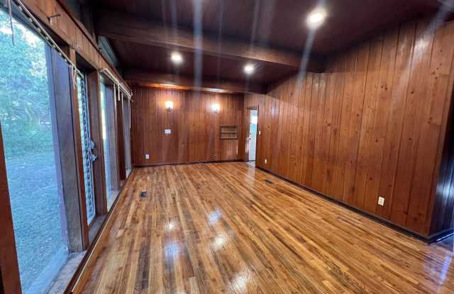 2203 Amelia Circle unit: A