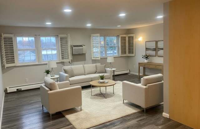 Photo of 271 Boston Post Road E unit: 4