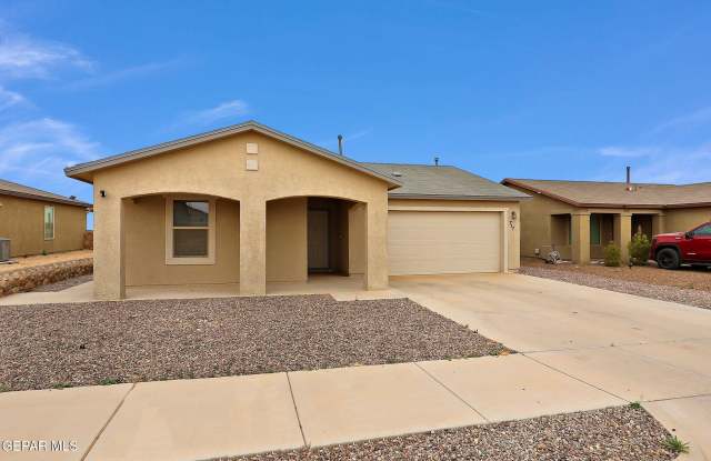 Photo of 717 Nuevo Desierto Drive