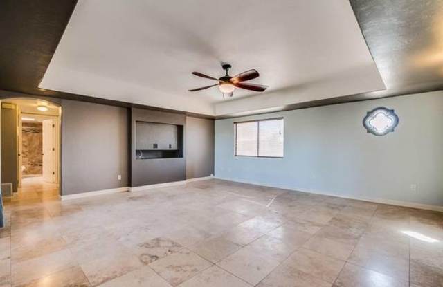 517 E Montgomery Avenue